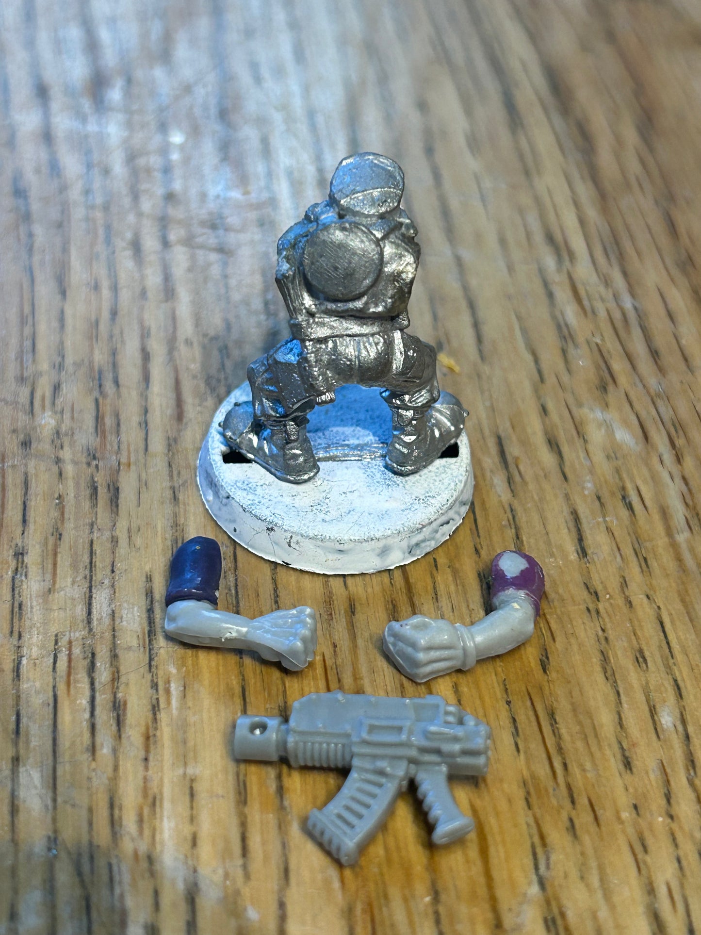 Warhammer 40k Ork Boy Boyz Blood Axe With Kepi  Metal 1988