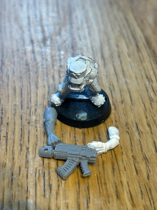 Warhammer 40k Ork Boy Boyz Blood Axe With Kepi  Metal 1988