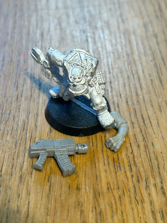 Warhammer 40k Ork Mek Boy with wrench