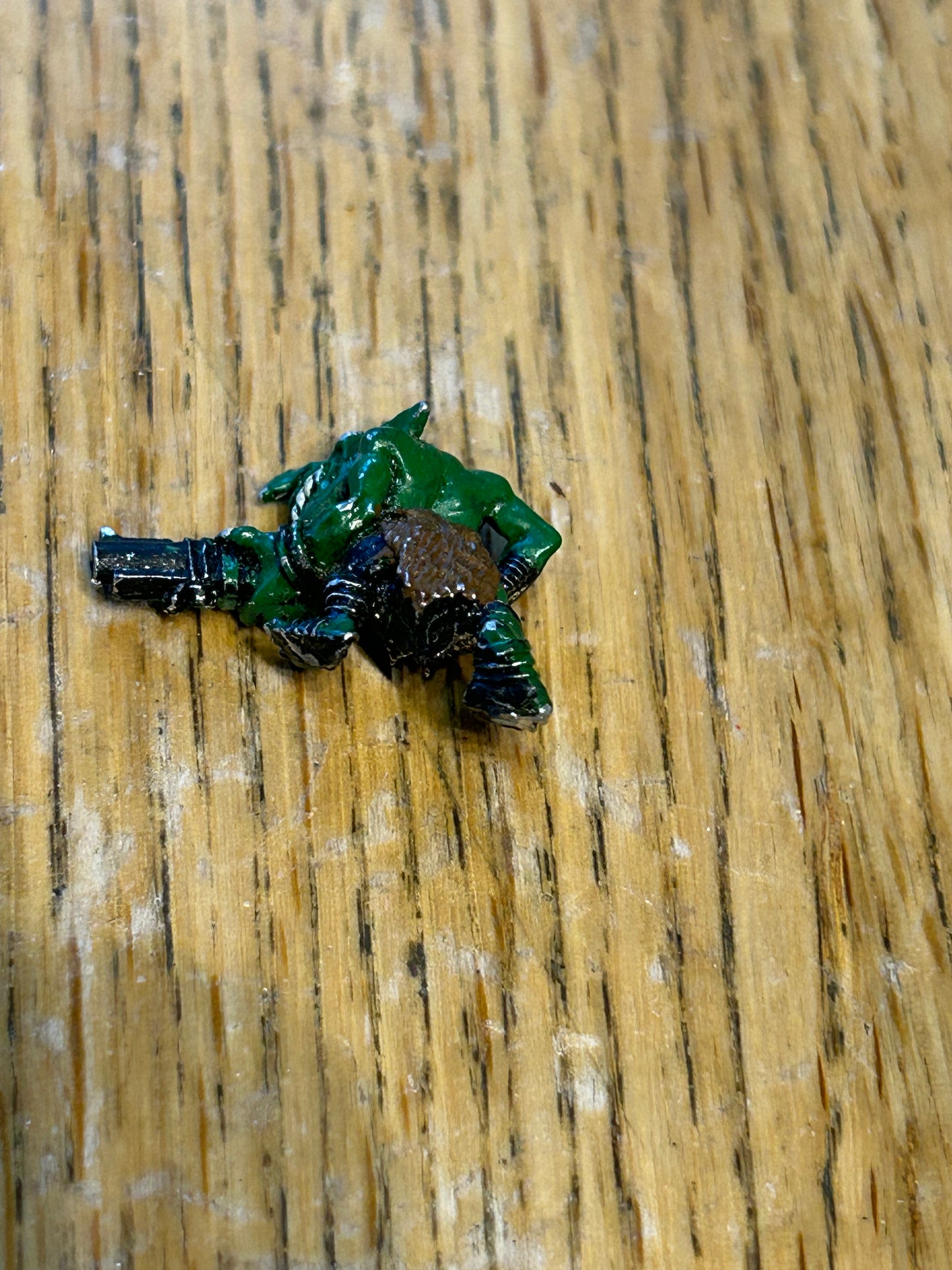 Warhammer 40k metal grot (no tab)