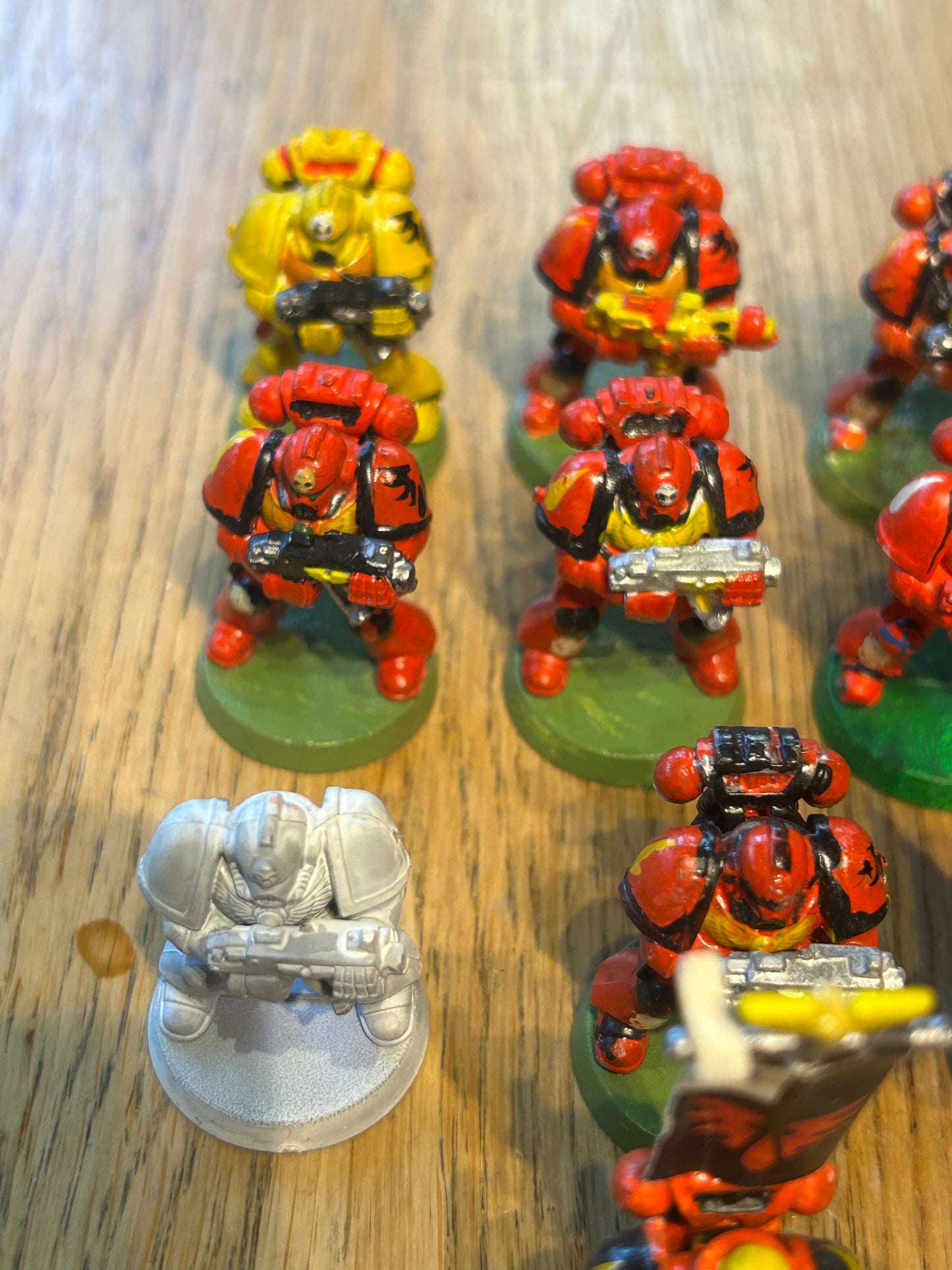 Warhammer 40k space marine plastic tactical squad (missing one backpack)