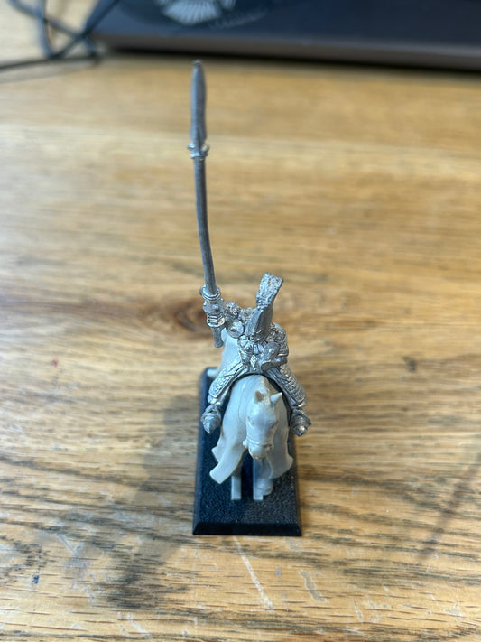 Warhammer Fantasy Old World High Elf silver helm on horse
