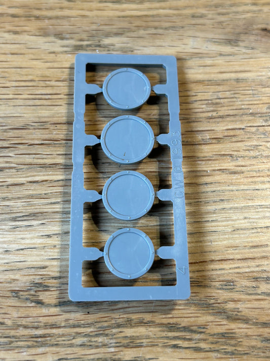 Warhammer Shield x4 Round Shields BNOS Sprue Games Workshop 1993