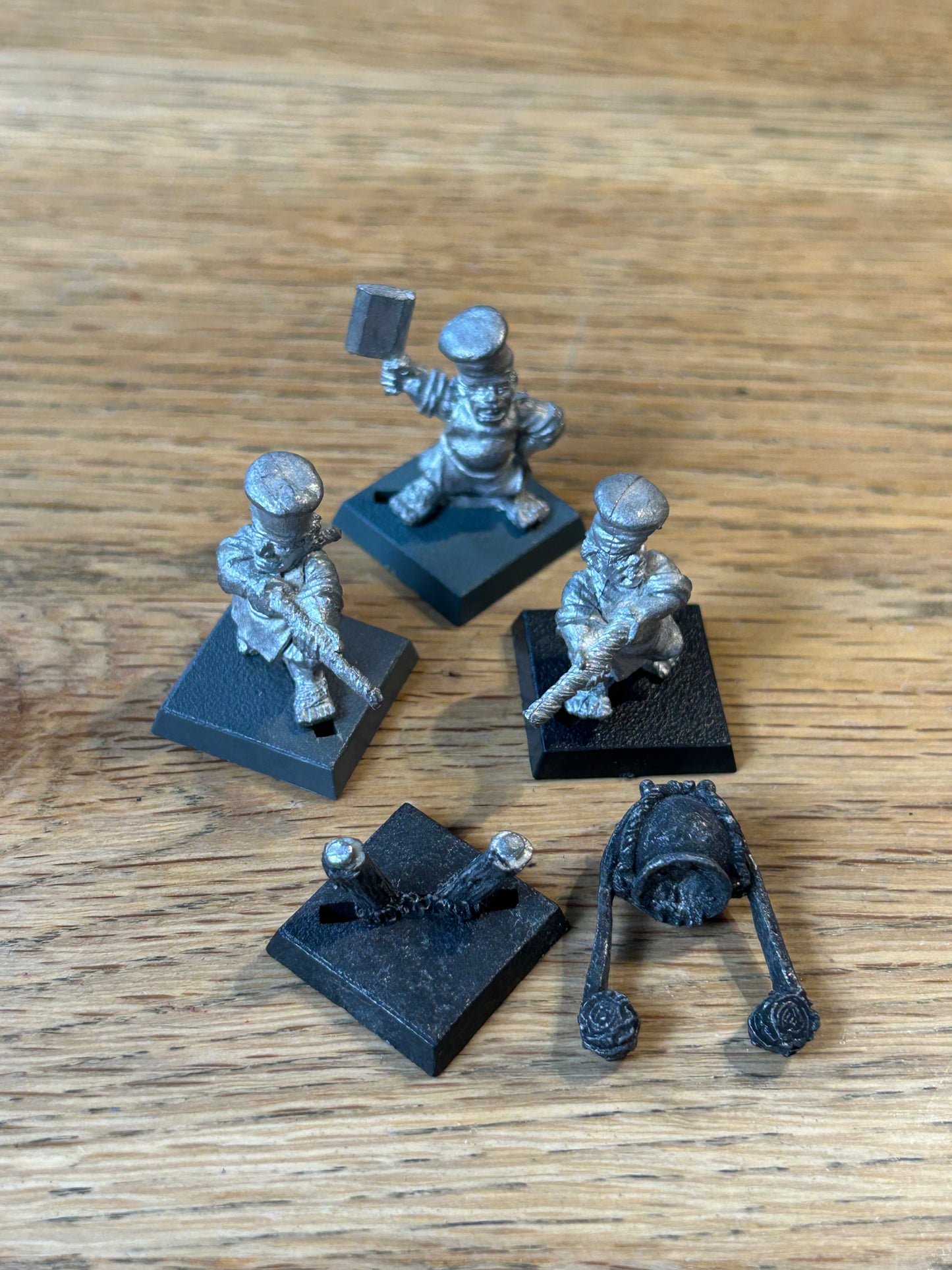 1992 Imperial Halfling Hot Pot Catapult Citadel Warhammer fantasy Empire Army Chef Cook