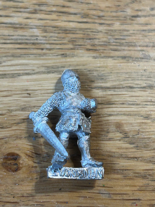Games Workshop Citadel F9 Feudal Men at Arms Edric Bretonnian Metal Knight 1985
