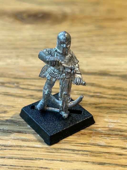 Citadel Warhammer classic 80s bretonnian F4 men at arms yorik