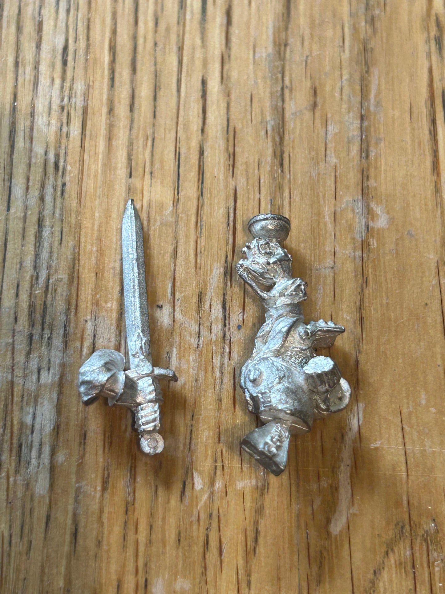 Metal Grail Knight Hero with Two Handed Sword, Aloys de Montjoie, Perilous Quest (body and sword only) (2 available)