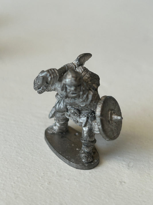 Warhammer fantasy orcs chronicle CM21J - Orc Champion Type 2