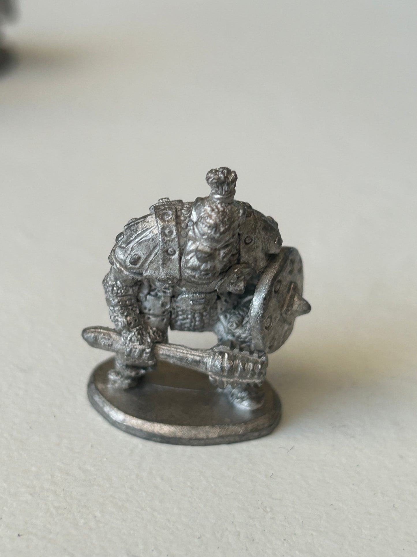 Citadel - Chronicle -  Pre Slotta - Warhammer fantasy - CM09 - Hobgoblin with mace and shield