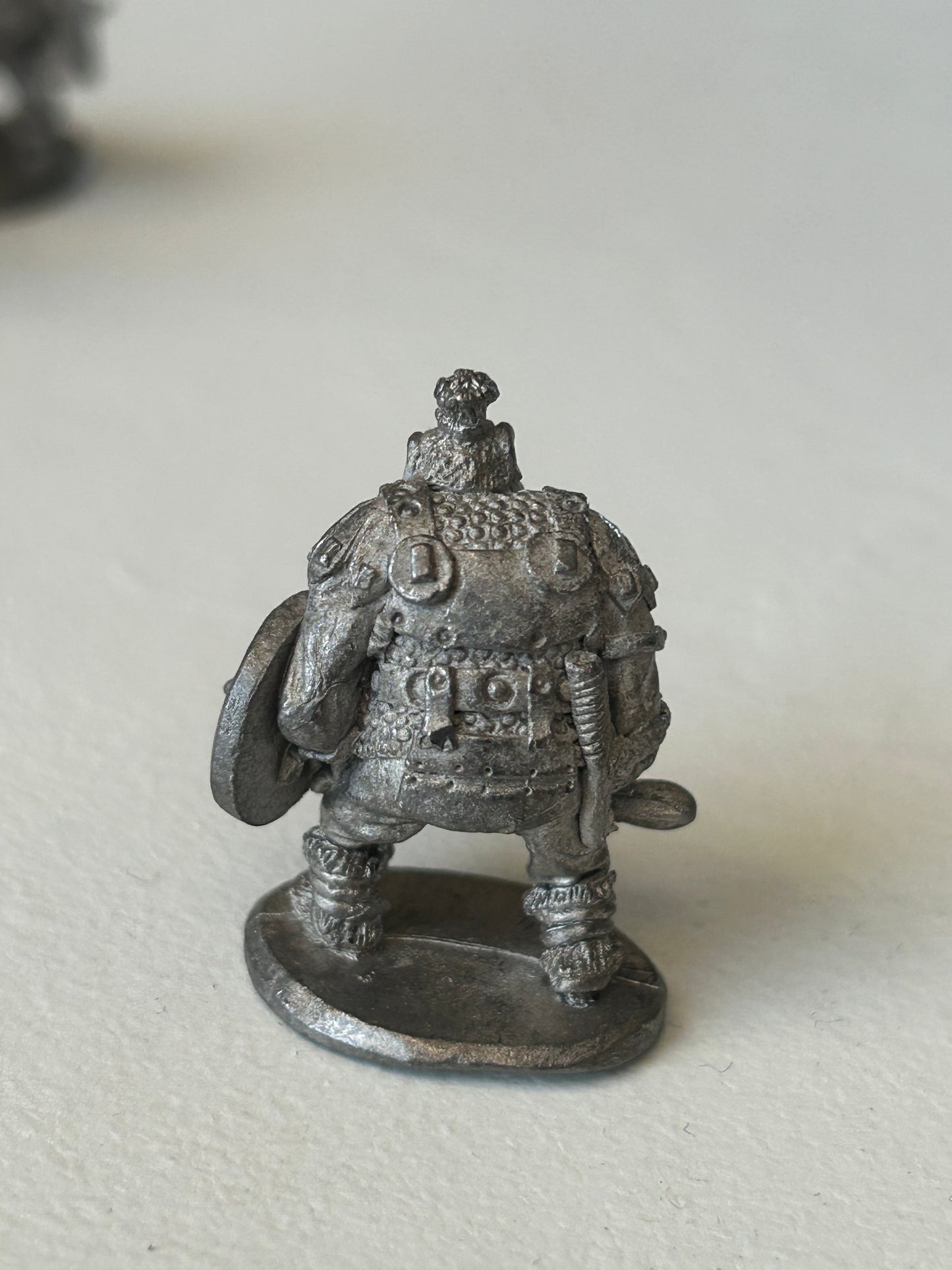 Citadel - Chronicle -  Pre Slotta - Warhammer fantasy - CM09 - Hobgoblin with mace and shield