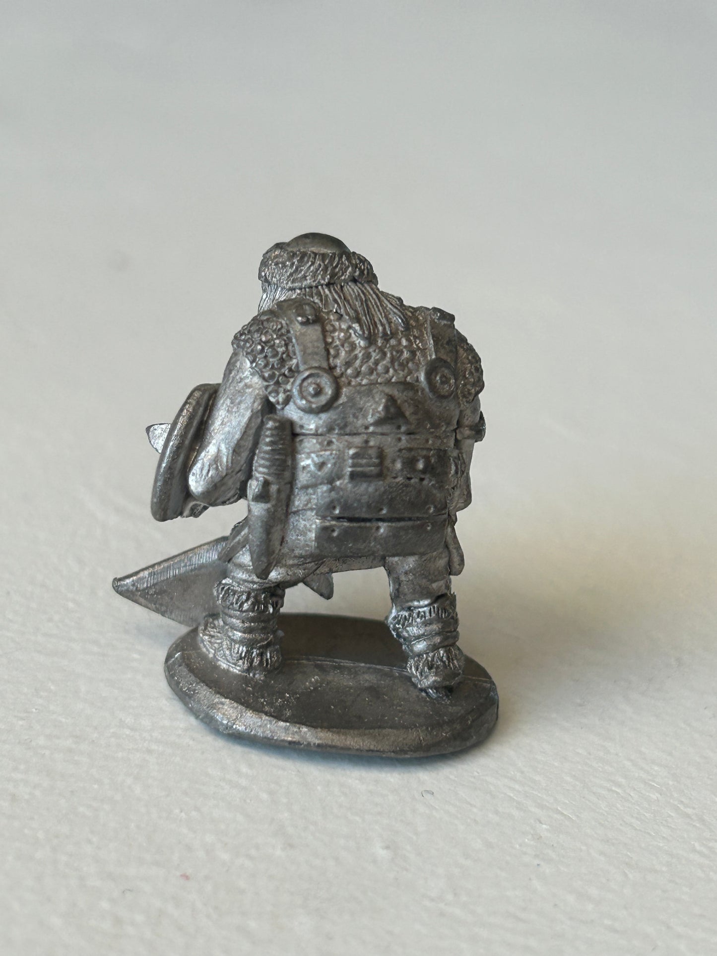 Citadel - Chronicle -  Pre Slotta - Warhammer fantasy - CM09 - Hobgoblin with sword and shield N12