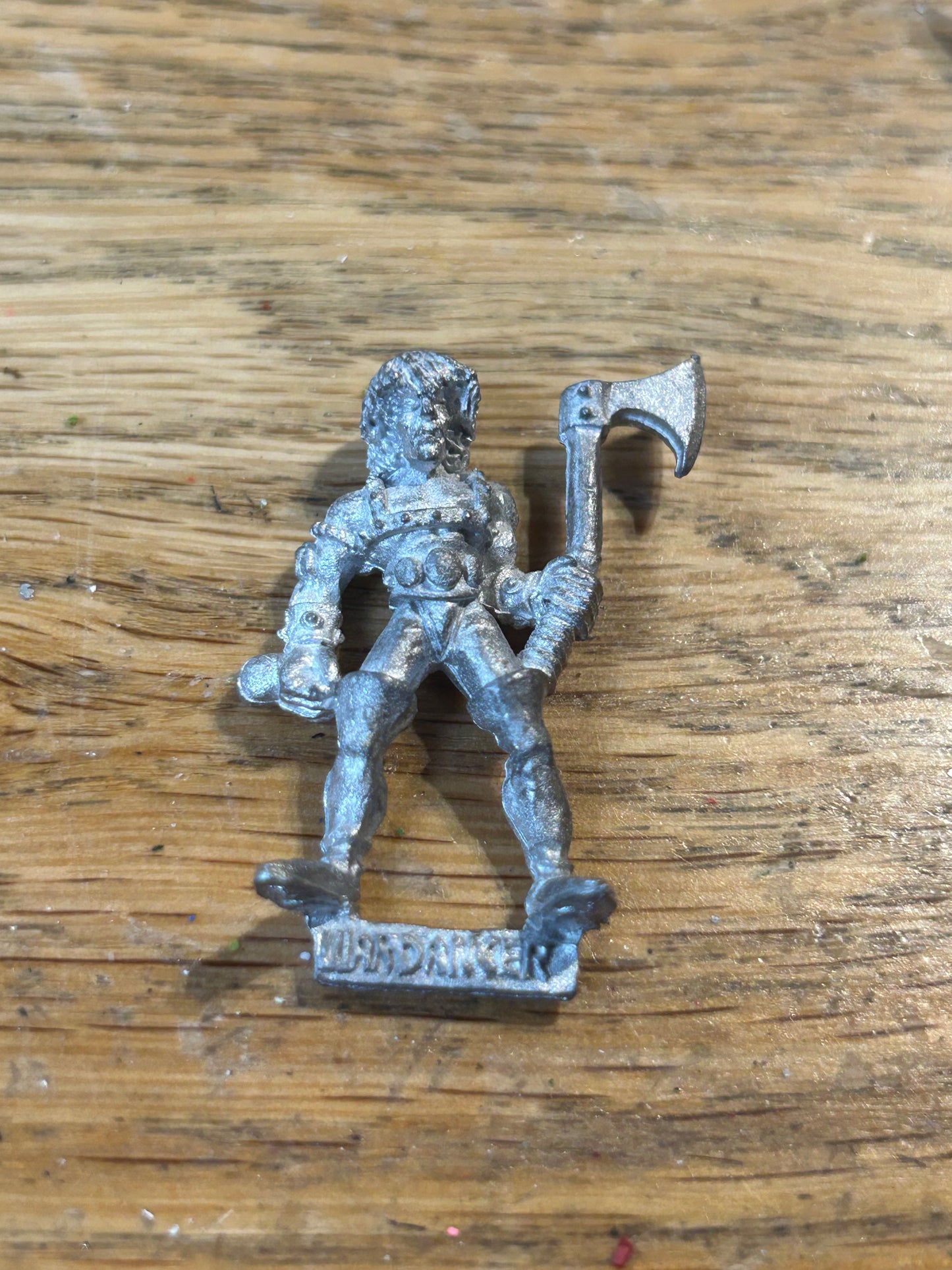 Warhammer Fantasy old world wood elf  wardancer with axe Aengus