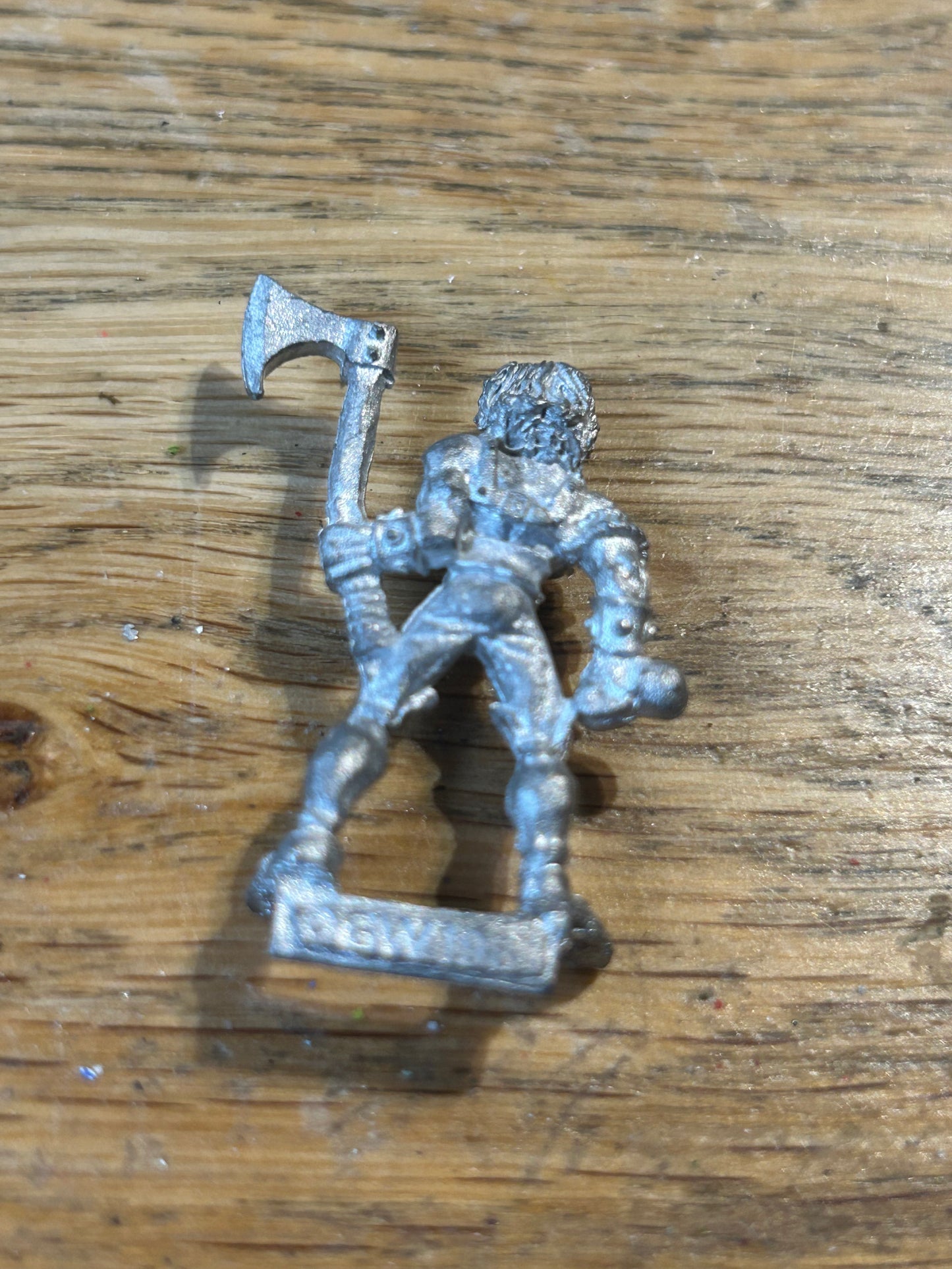 Warhammer Fantasy old world wood elf  wardancer with axe Aengus