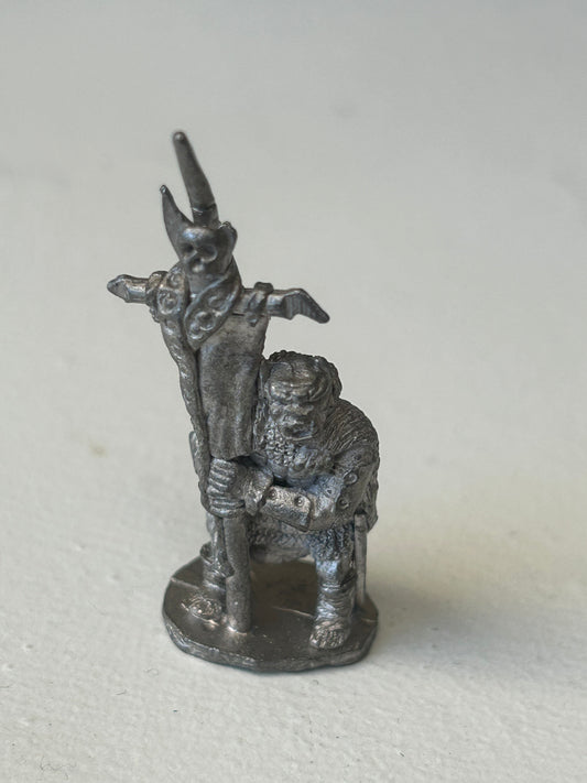 Warhammer fantasy orcs chronicle CM21D
Orc Standard Bearer