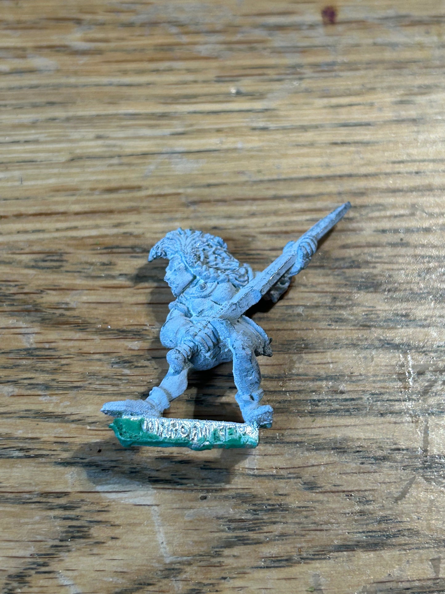 Warhammer Fantasy old world wood elf  wardancer with double handed sword