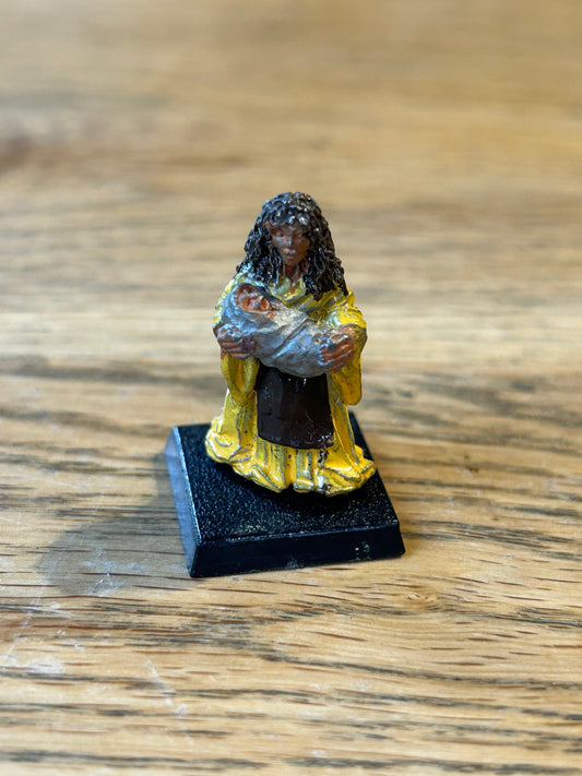 CLASSIC CITADEL C46 VILLAGER - MOTHER AND BABY - WFRP WARHAMMER WFB Bloodbath at Orc’s Drift innkeeper’s daughter