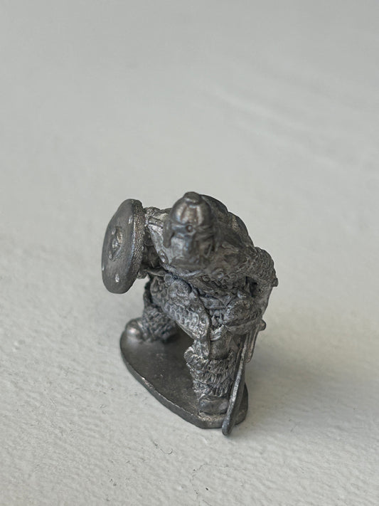 Chronicle miniatures CF32
Left-Handed Fighter