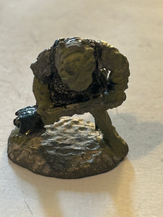 Citadel - Pre Slotta - Warhammer - C15 armoured Orc bodyguard -  with large axe 1984