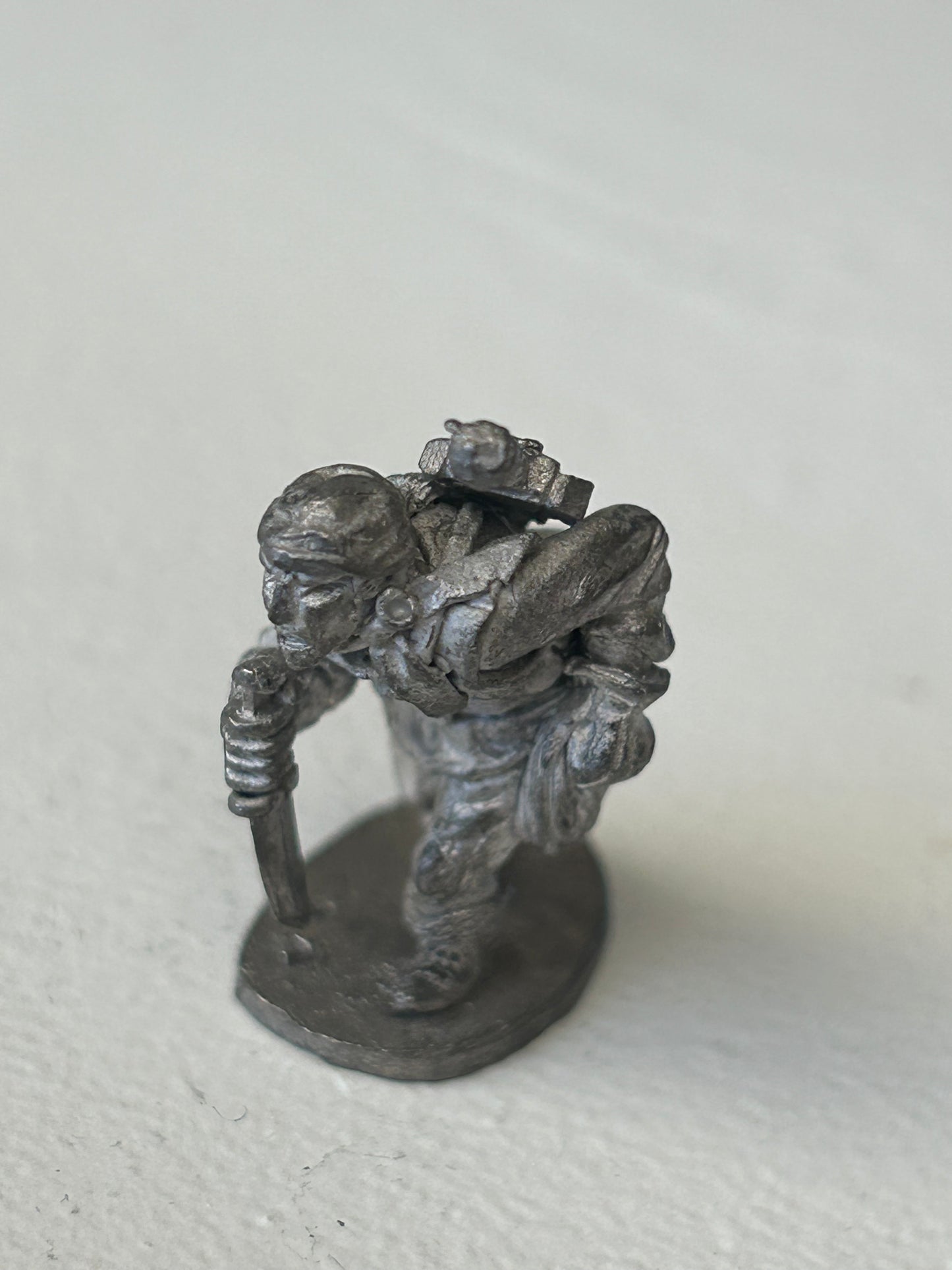 Chronicle miniatures CF10.v2
Thief back-stabbing