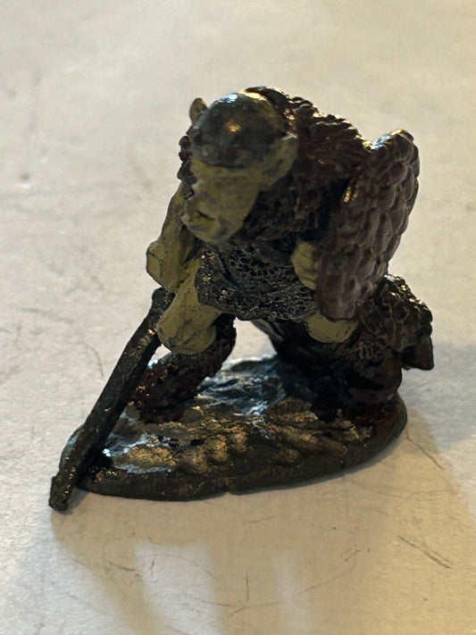 Warhammer fantasy c16 orc with sword and shield