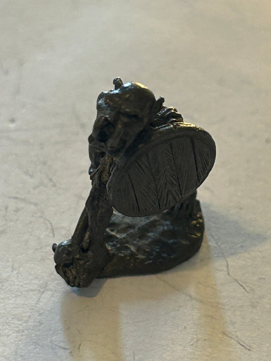 Citadel - Pre Slotta - Warhammer - C15 armoured Orc advancing with mace and shield  Fantasy tribes orcs FTO1
