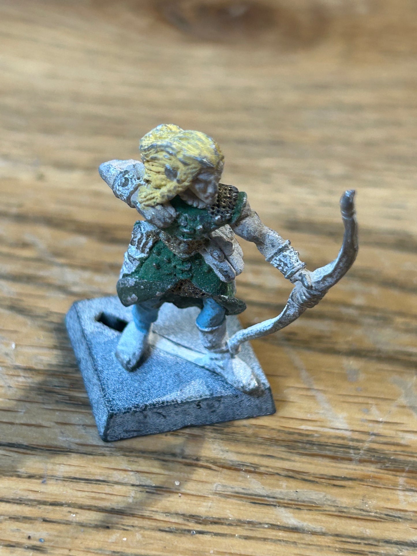 Skarlocs Wood Elf Archer Mini Warhammer Fantasy