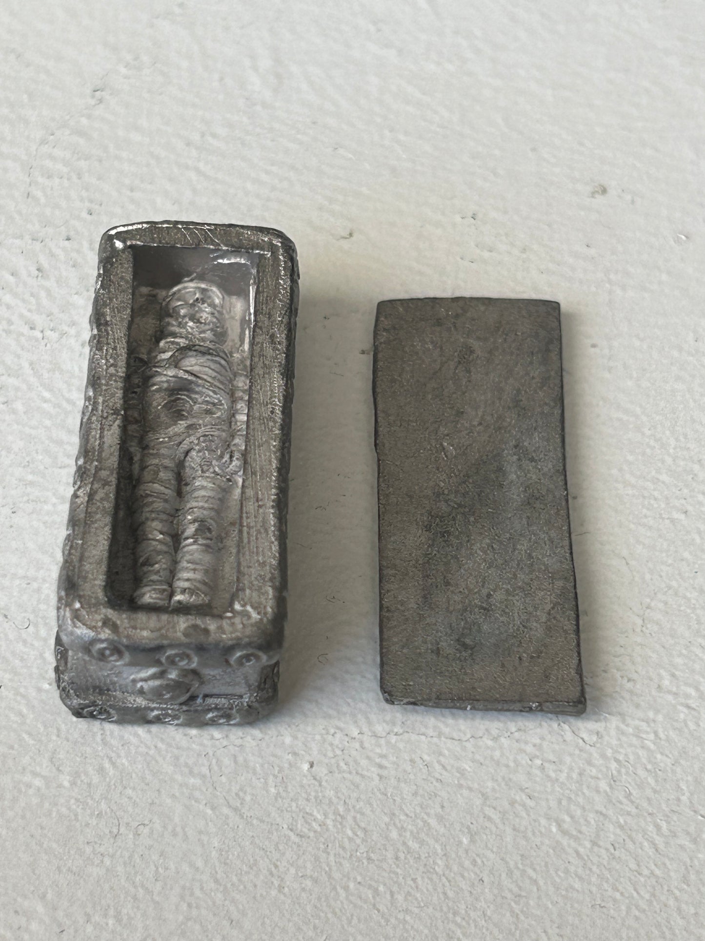 Chronicle Miniatures - CB5
Sarcophagus And Mummy