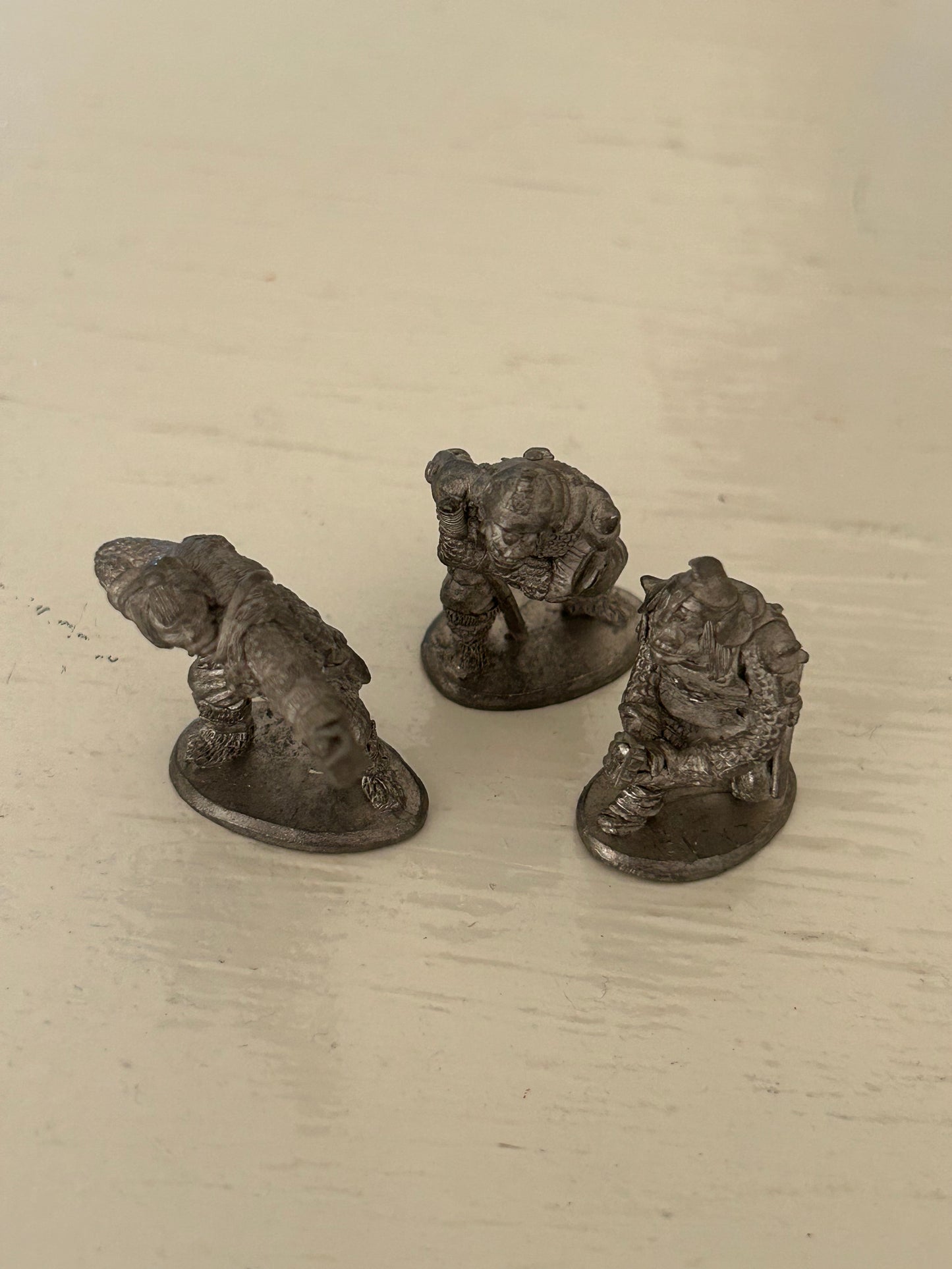 Chronicle miniatures broken weapon orcs/hobgoblins x3