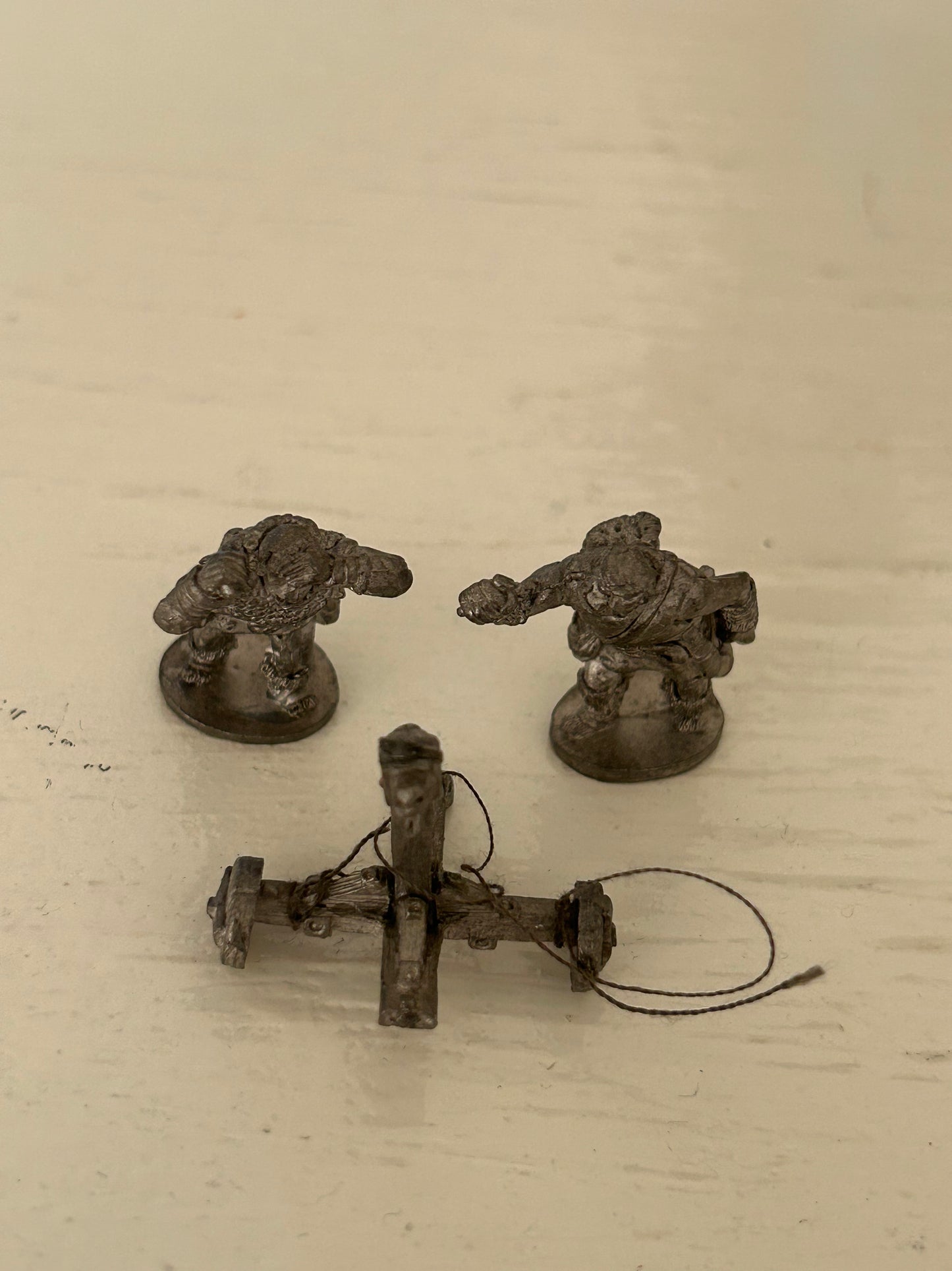 Chronicle miniatures CM21M
Orc Bolt shooter lower half & Orc Crew