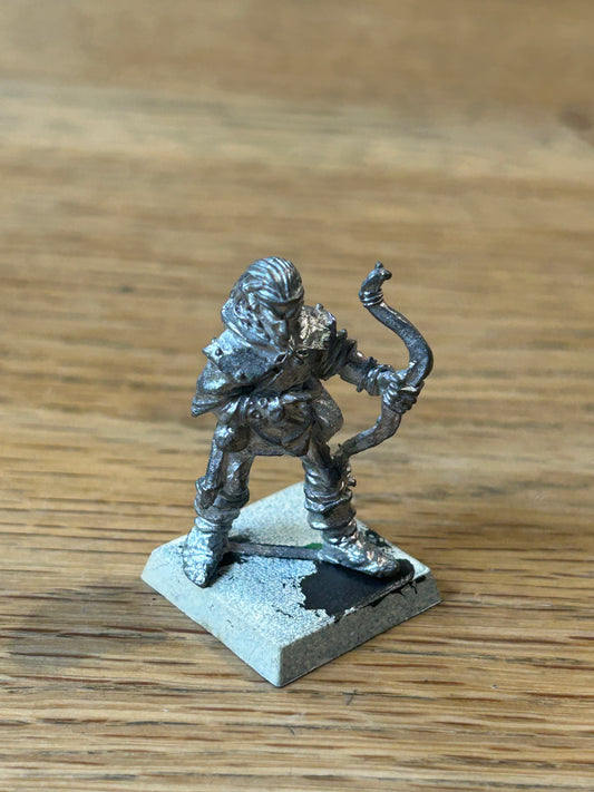 Wood Elf Archer Miniature Warhammer Fantasy