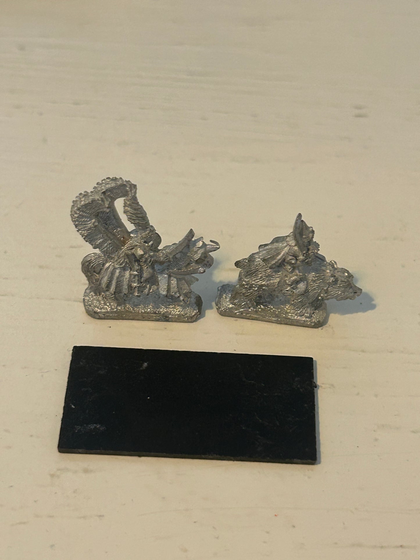 Warmaster 10mm - Kislev - Kislev Lord on bear and Lord on horse - Metal OOP (