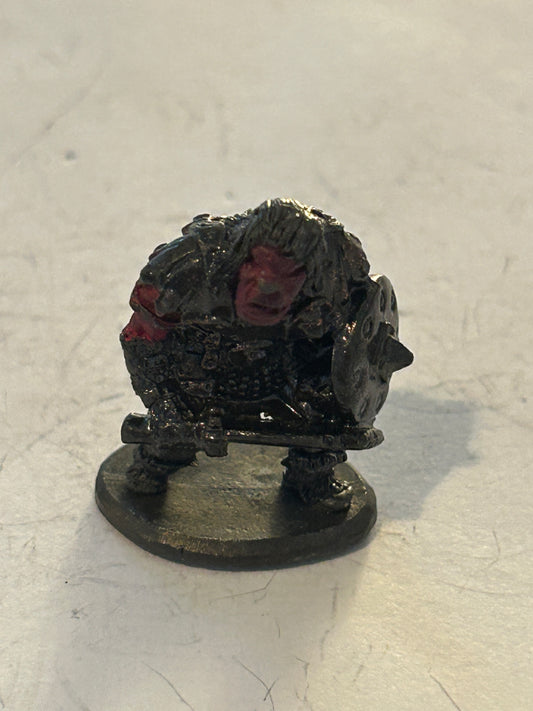 Citadel - Chronicle -  Pre Slotta - Warhammer fantasy - CM09 - Hobgoblin with sword and shield N12