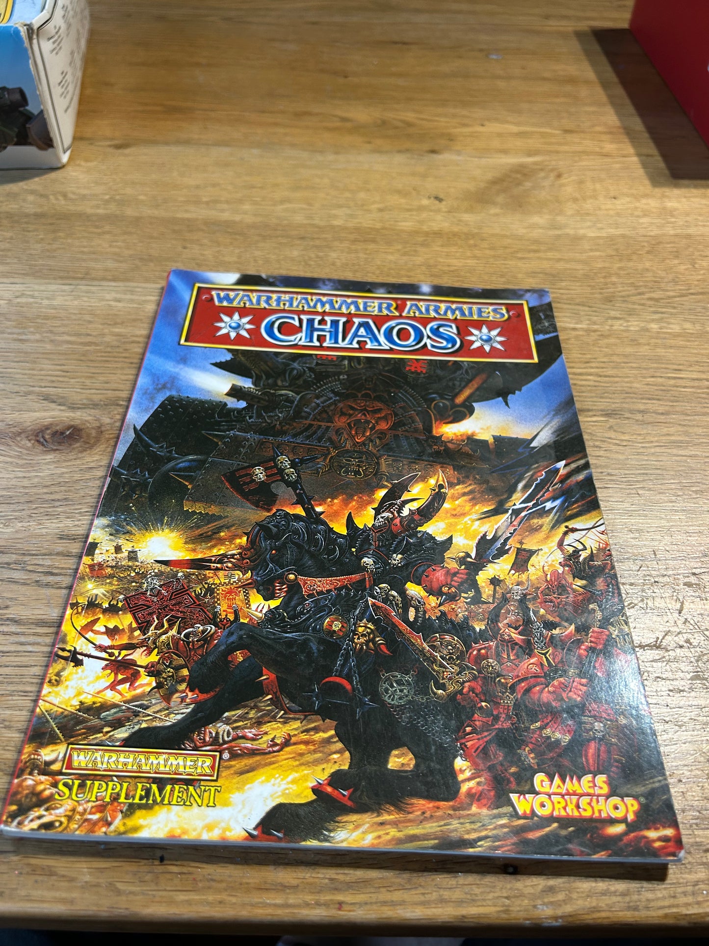 Warhammer Fantasy Chaos Army Book 4th edition 1994 (moderate wear)