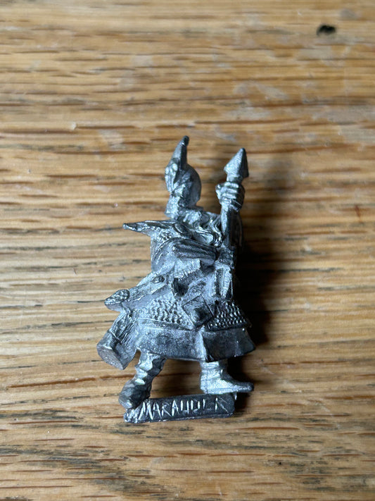 Warhammer fantasy dark elves metal bolt thrower crewman (5 available)