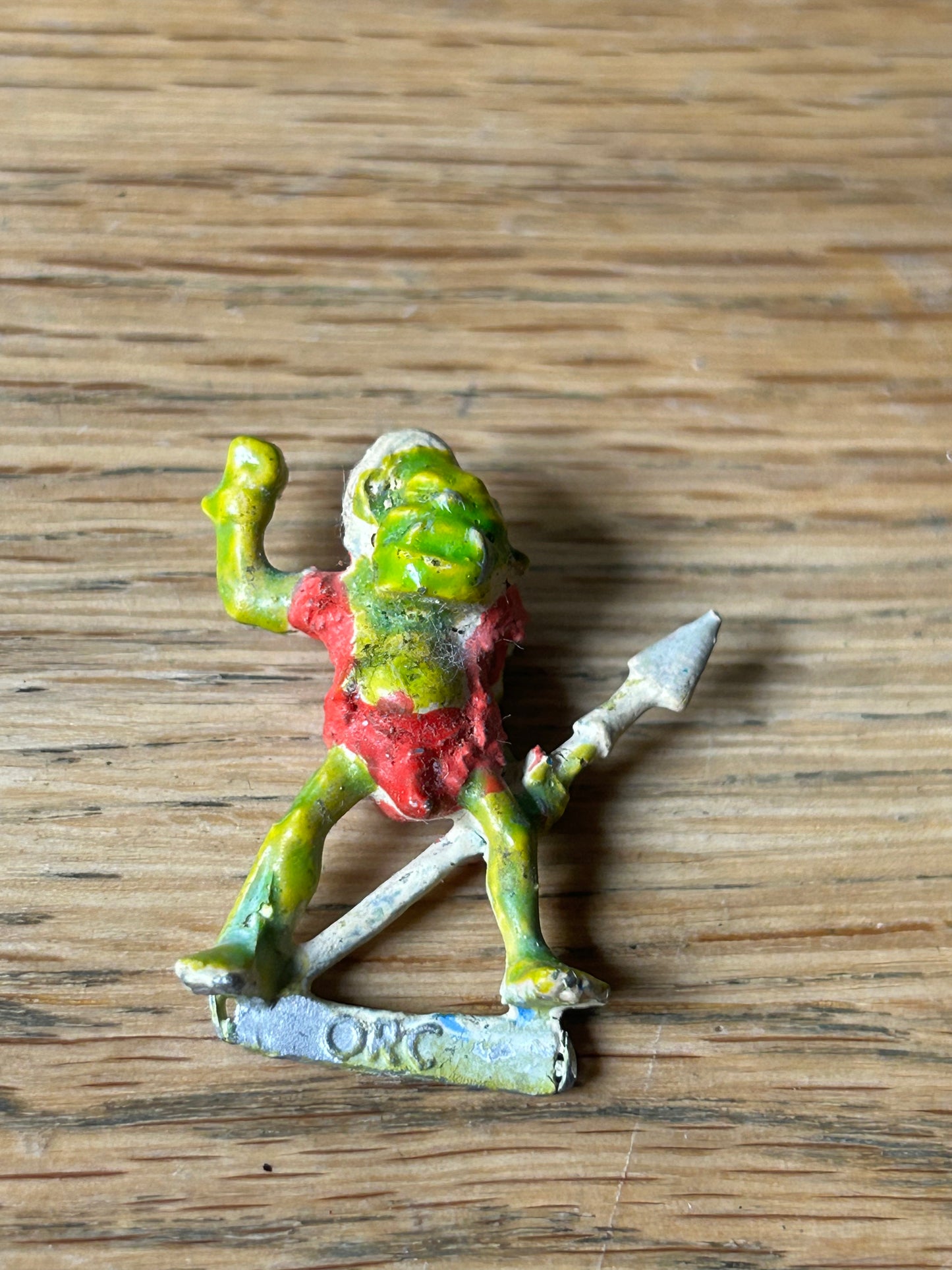 Citadel Warhammer Reg Renown RR14 Notlob Orc Artillery Crew Member