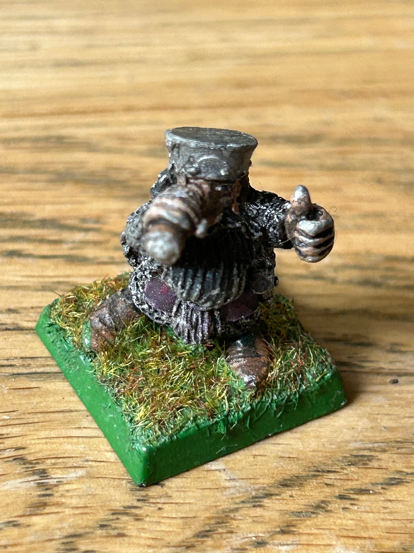 DWARF bombard or bolt thrower  CREW-MEMBER spotter Metal dwarfs Army warhammer 1980s