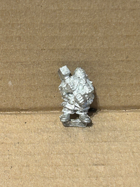 Warhammer fantasy proxy heartbreaker miniatures dwarf