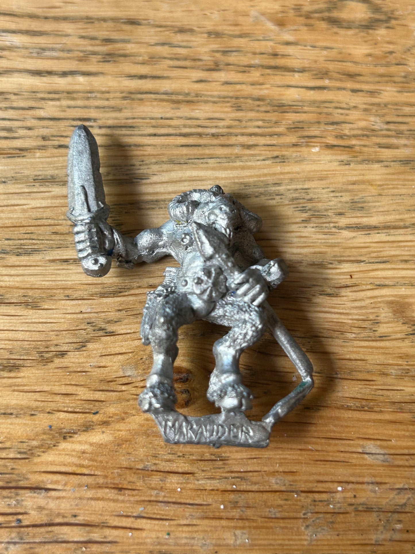 Warhammer Fantasy - Beasts of Chaos - MB9 Beastman Trooper B [Metal] Marauder (has been stripped)