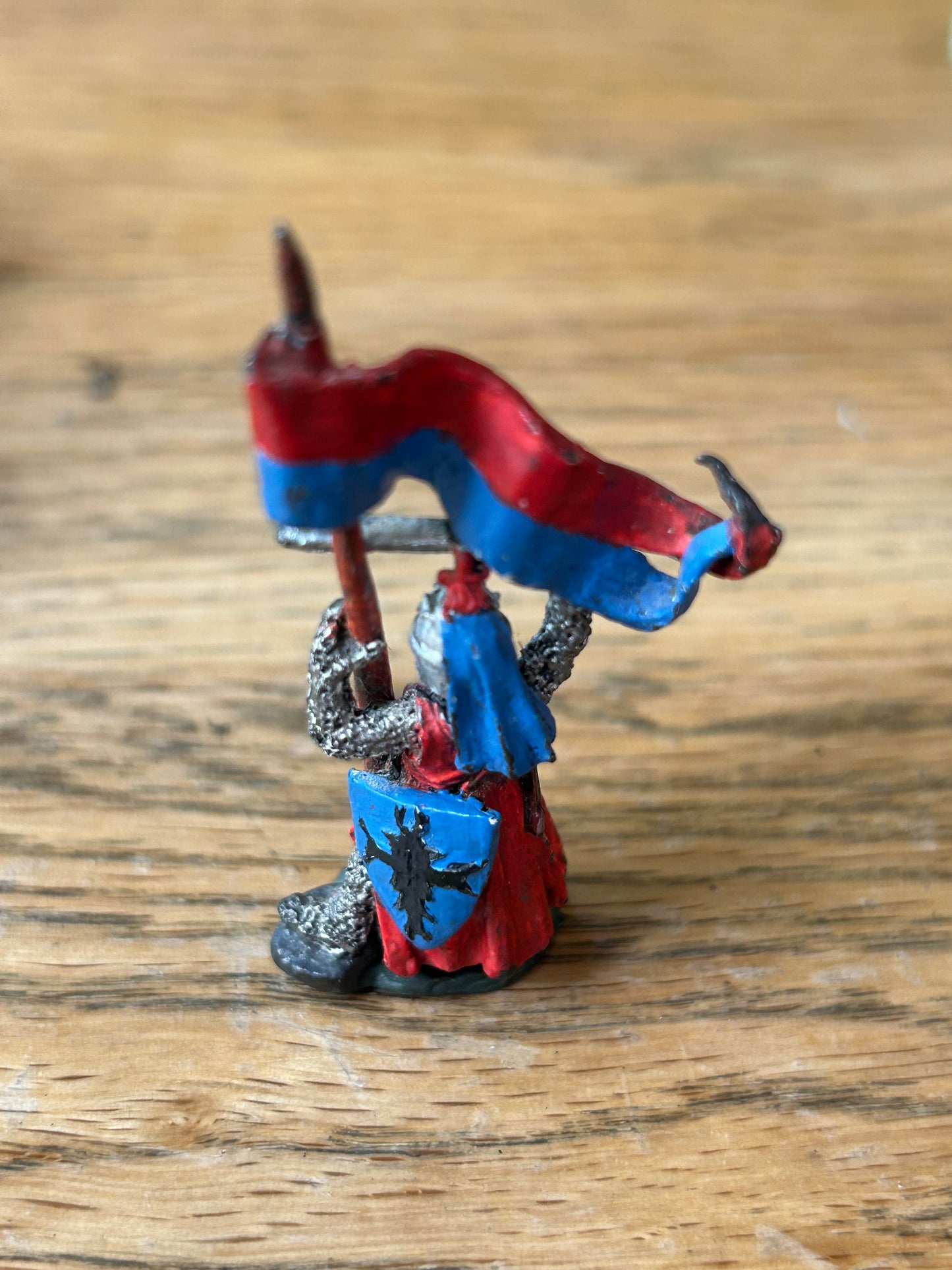 Citadel -  Warhammer fantasy Pre Slotta - RR2 - The Knights Of Origo standard bearer 1984
