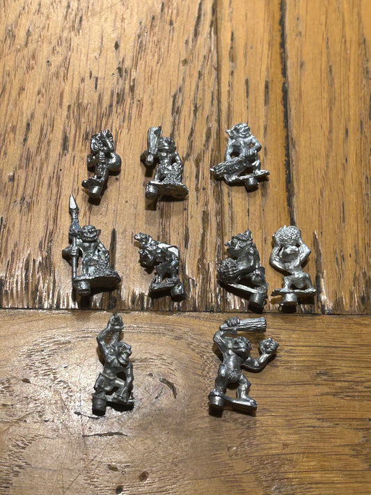 Warhammer fantasy snotlings x9