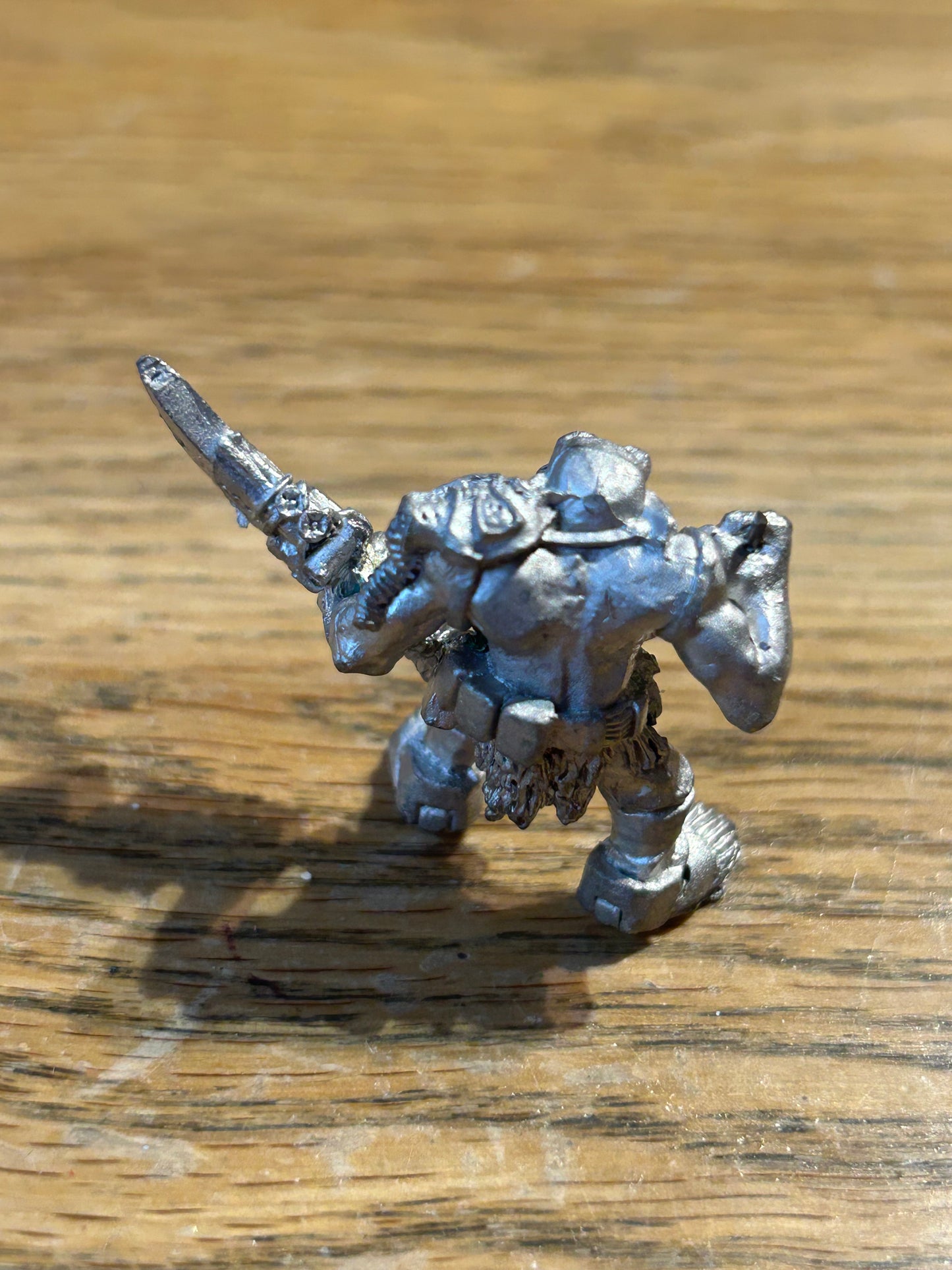 Games Workshop WH40K Rogue Trader metal RT2O2 Space Orks Champion Guvnor Kulo (no tab and has a small metal pole going through fist)