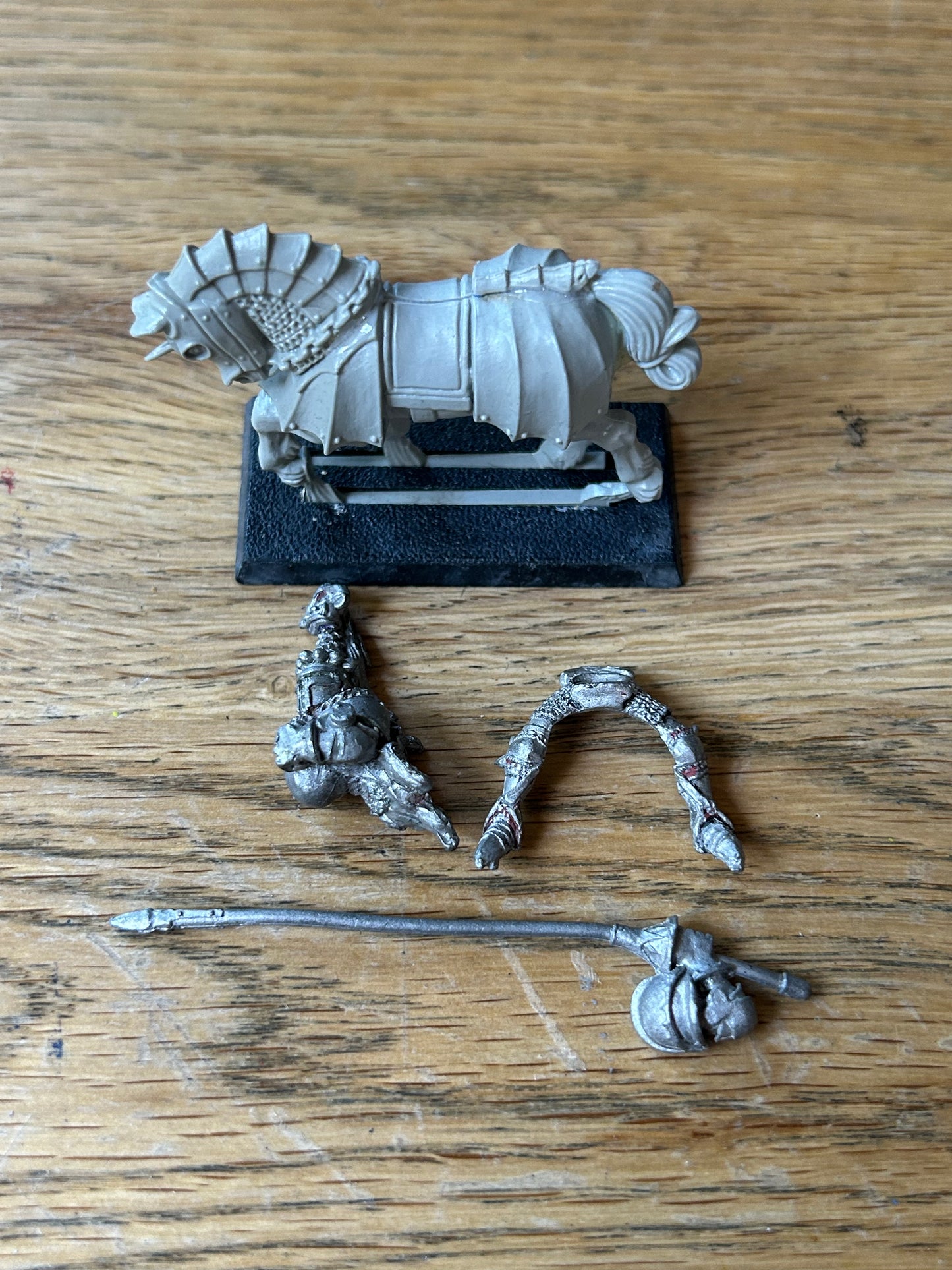 Warhammer fantasy 80’s empire  knights panther mounted (horse is the later early 90’s one and not the original 80’s big horse he came with) 8002 knights of the empire