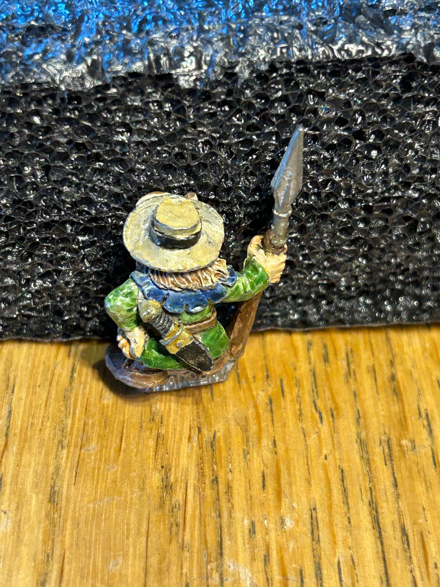 Games Workshop Warhammer Marauder  Dwarf Dwarves MM10 DW26 dwarf with axe and hat (axe has been converted to be a spear)