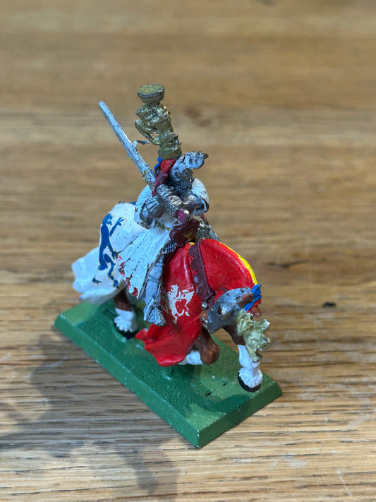 Metal Grail Knight Hero with Two Handed Sword, Aloys de Montjoie, Perilous Quest (horse has no tail)