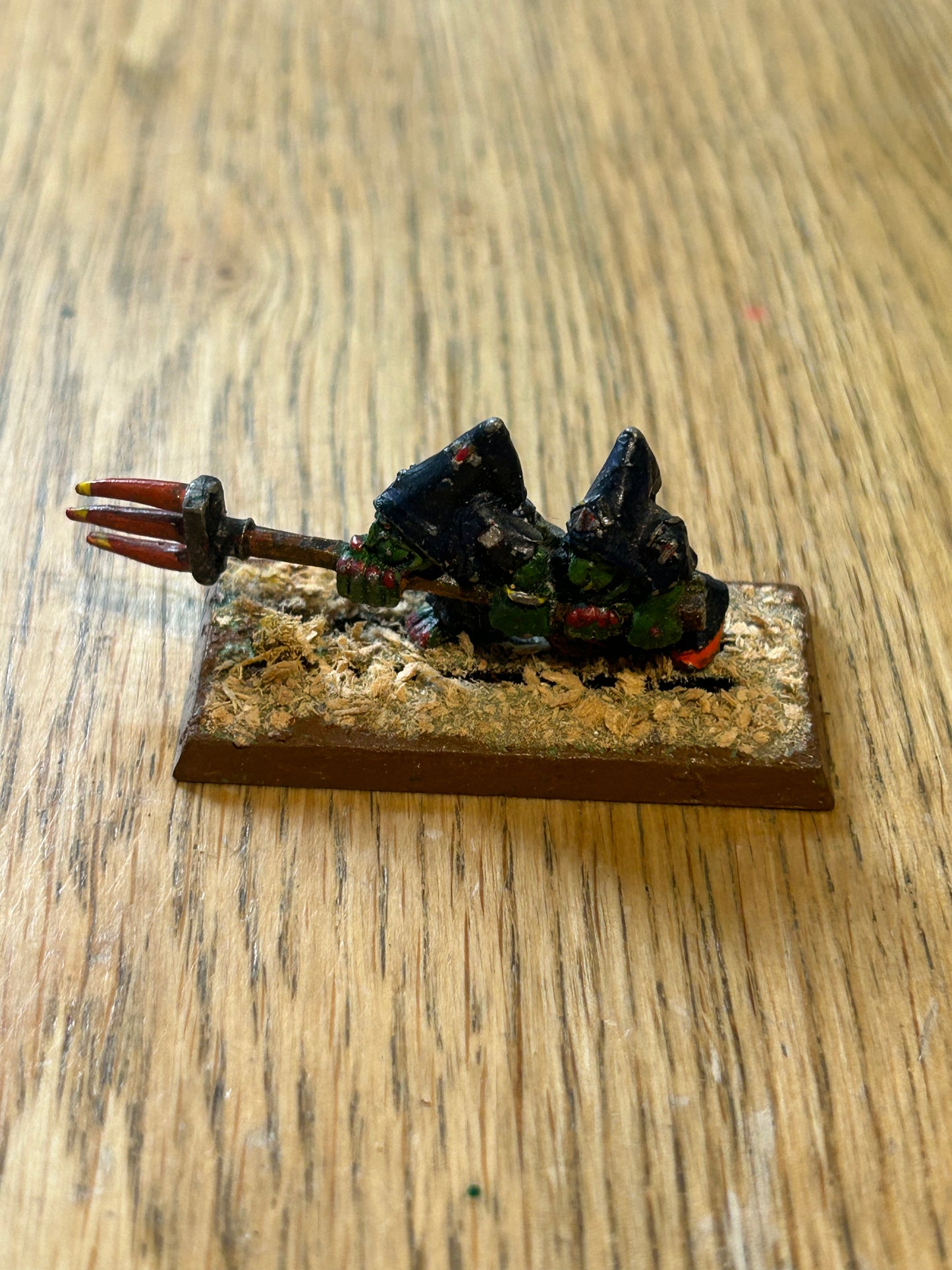 Warhammer fantasy might goblin squig herder