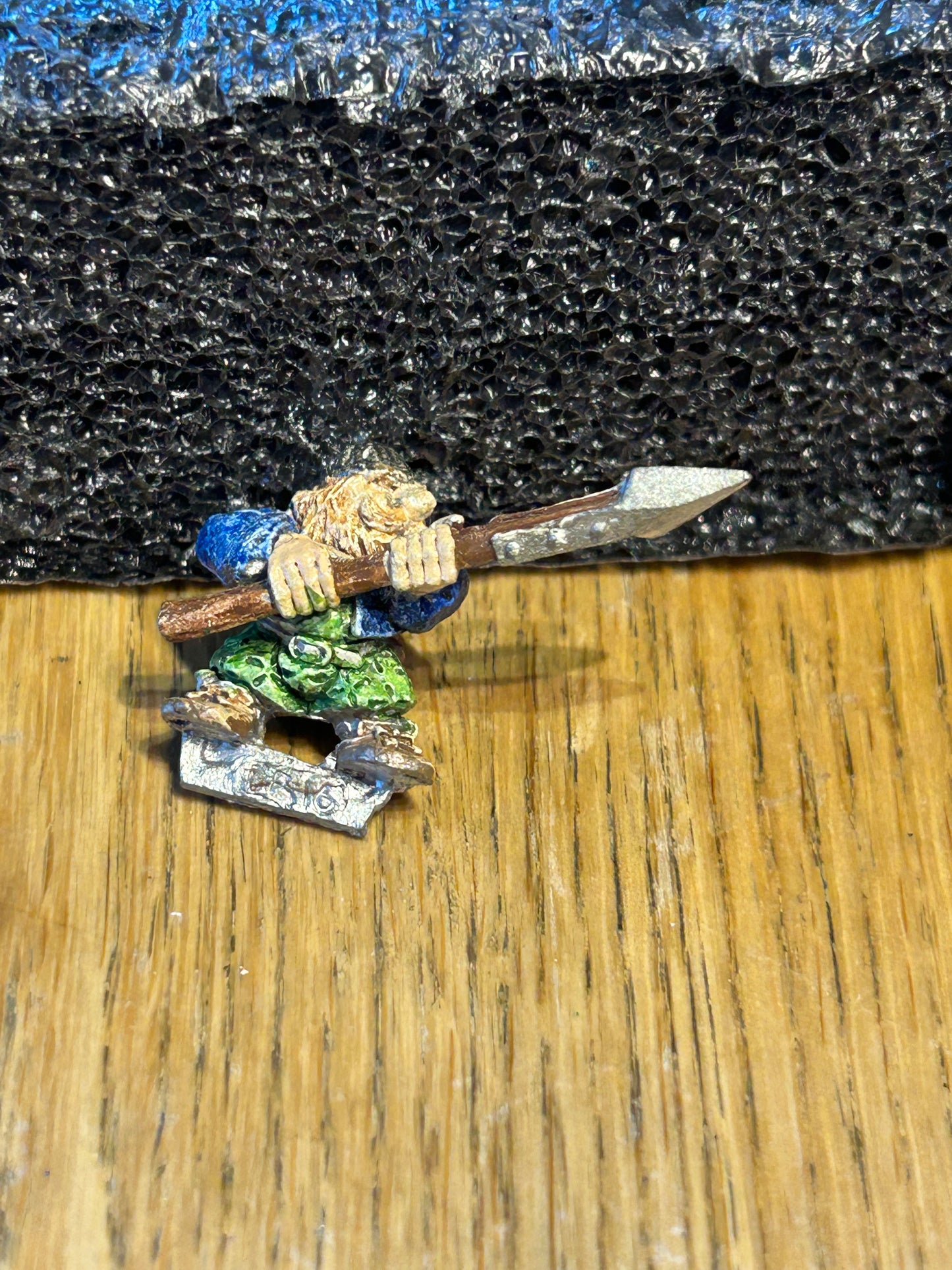 Warhammer fantasy marauder miniatures dwarf with plug in spear