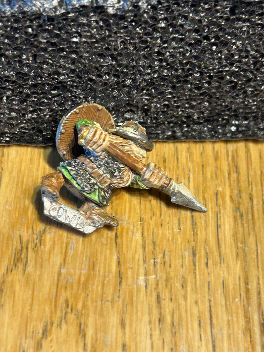 Warhammer Marauder MM10 DW 1 helmet advancing with spear Dwarves Clansmen Games Workshop Citadel