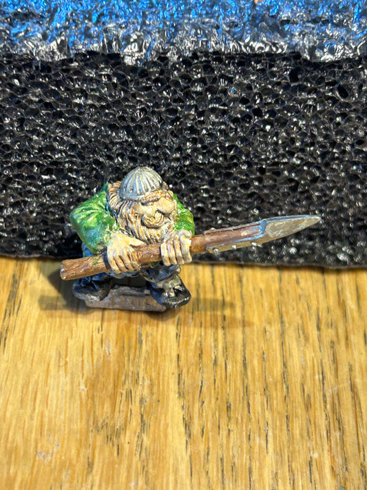 Warhammer fantasy marauder miniatures dwarf with plug in spear