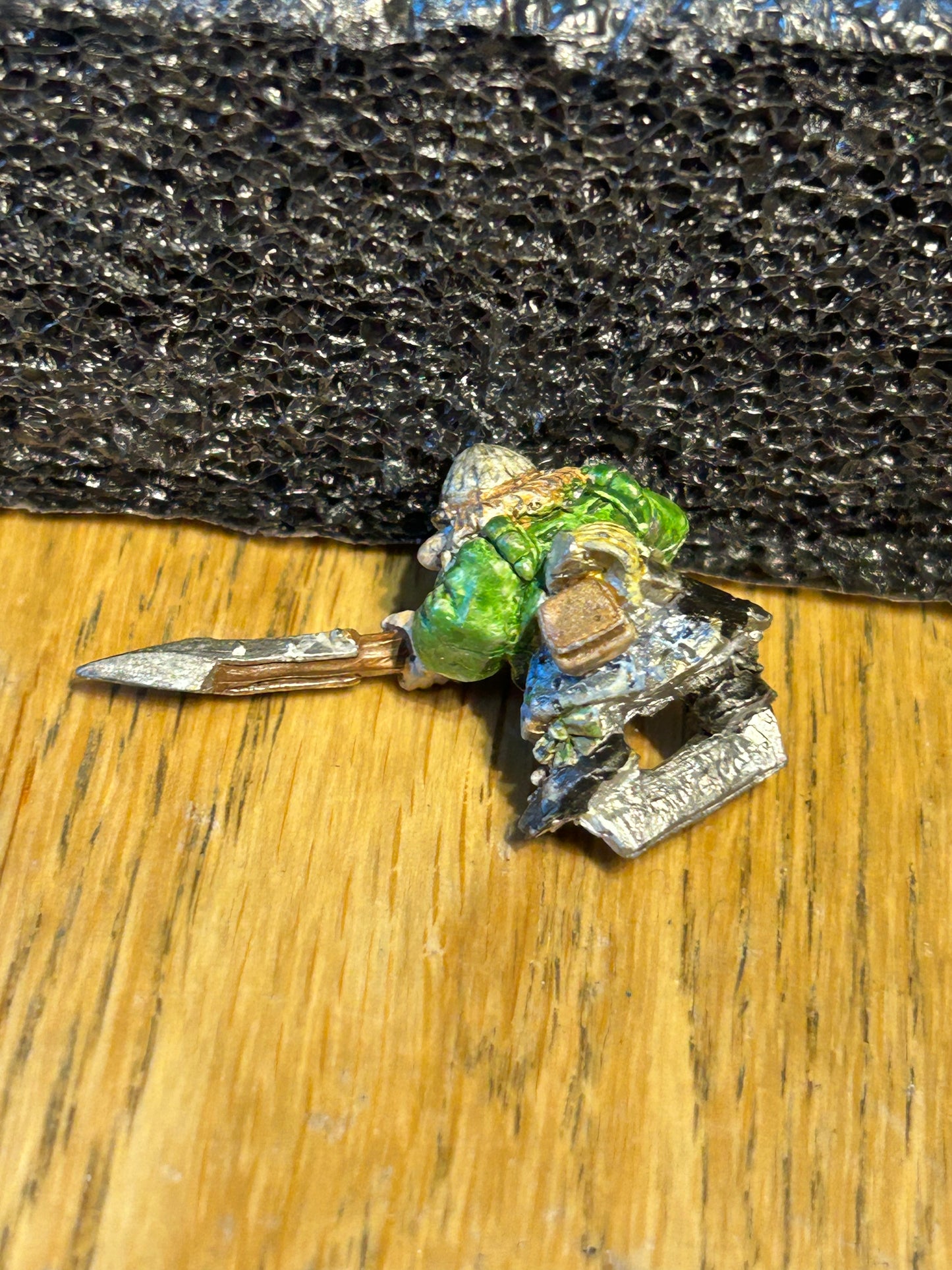 Warhammer fantasy marauder miniatures dwarf with plug in spear