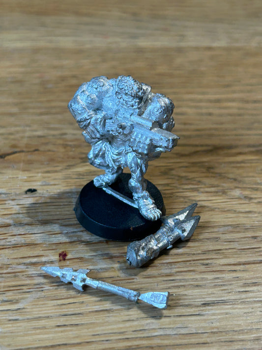Games Workshop Necromunda Scavvy Scaly with Spear gun harpoon Scavvies GW